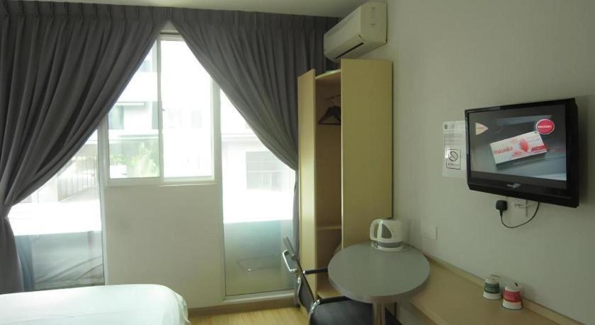 Hotel City Comfort Inn Puchong Exterior foto