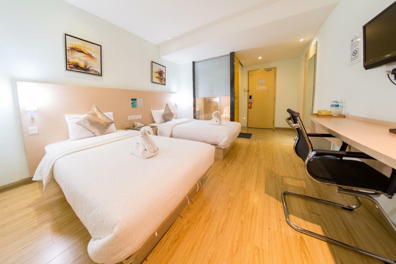 Hotel City Comfort Inn Puchong Exterior foto